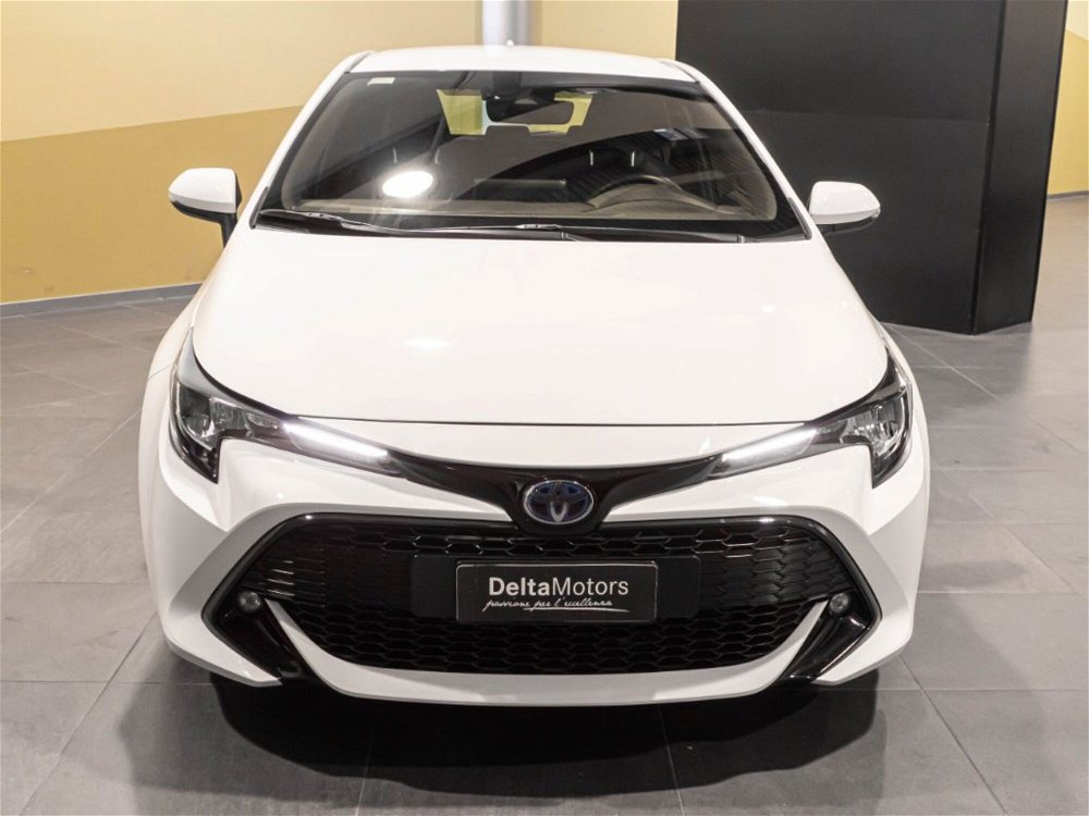 Toyota Corolla 1.8h Active del 2020 usata a Montecosaro (2)