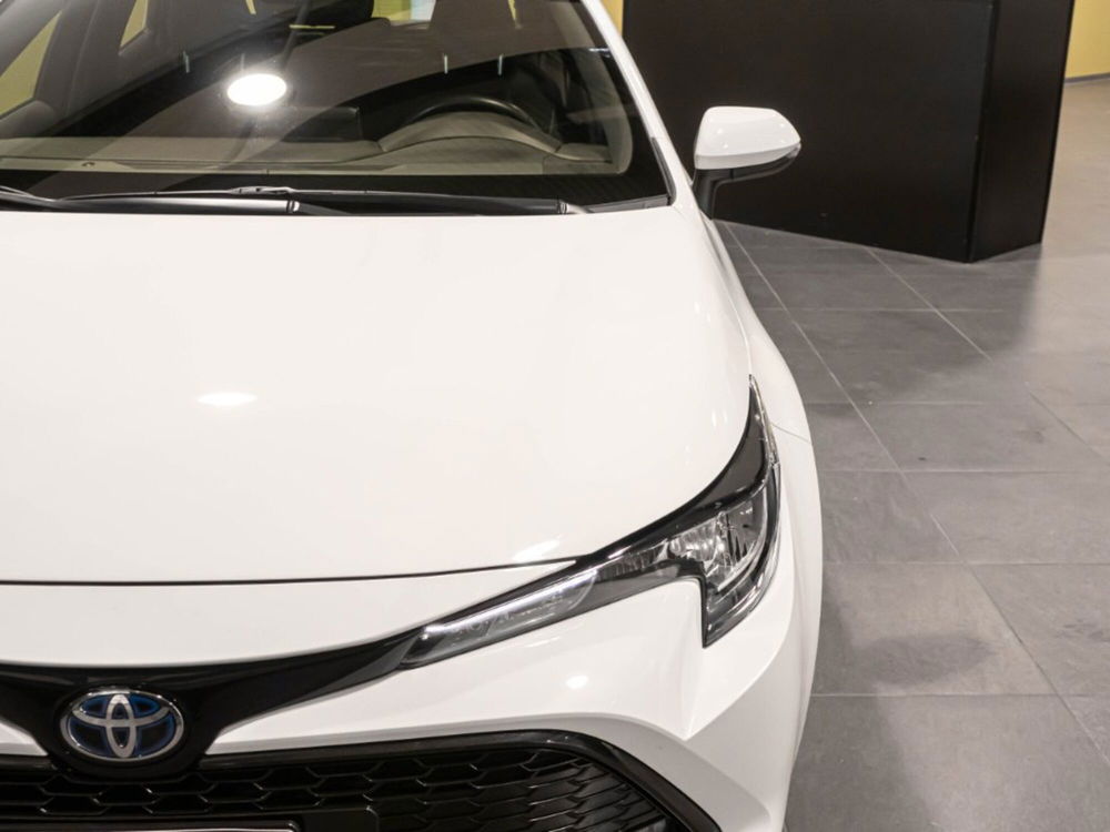 Toyota Corolla 2.0 Hybrid Style  del 2020 usata a Montecosaro (3)