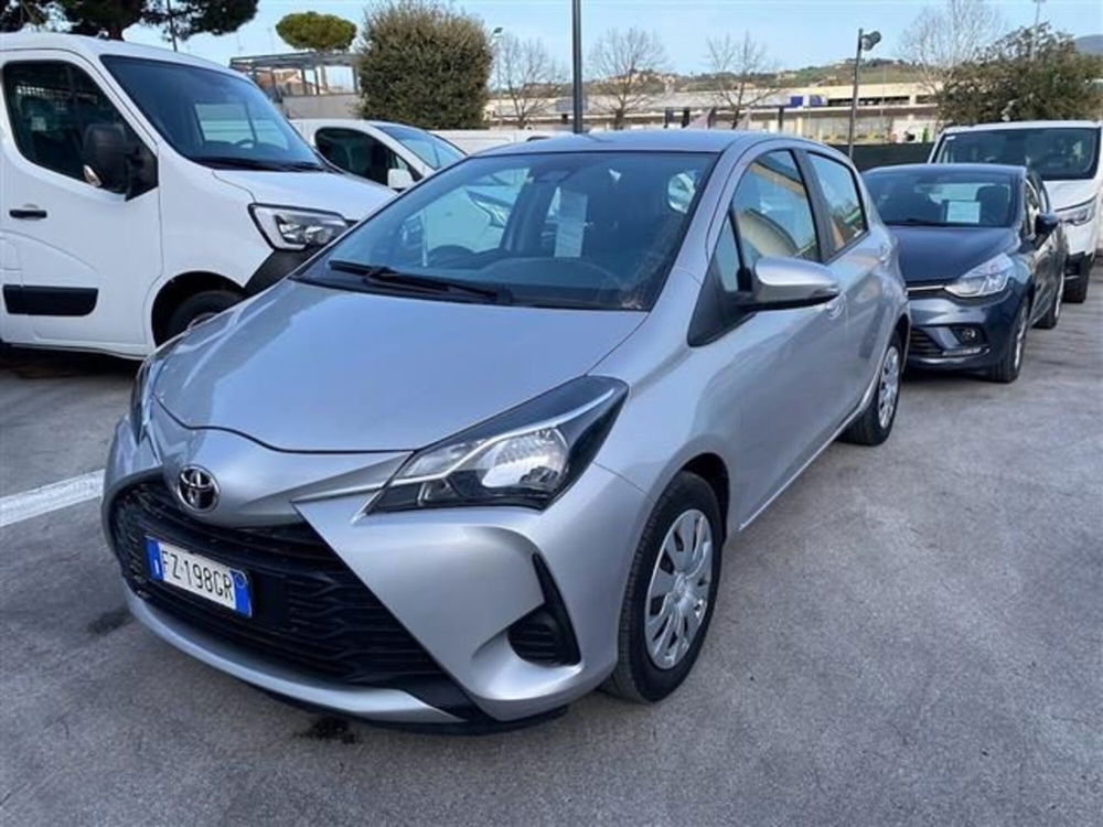 Toyota Yaris usata a Macerata (2)