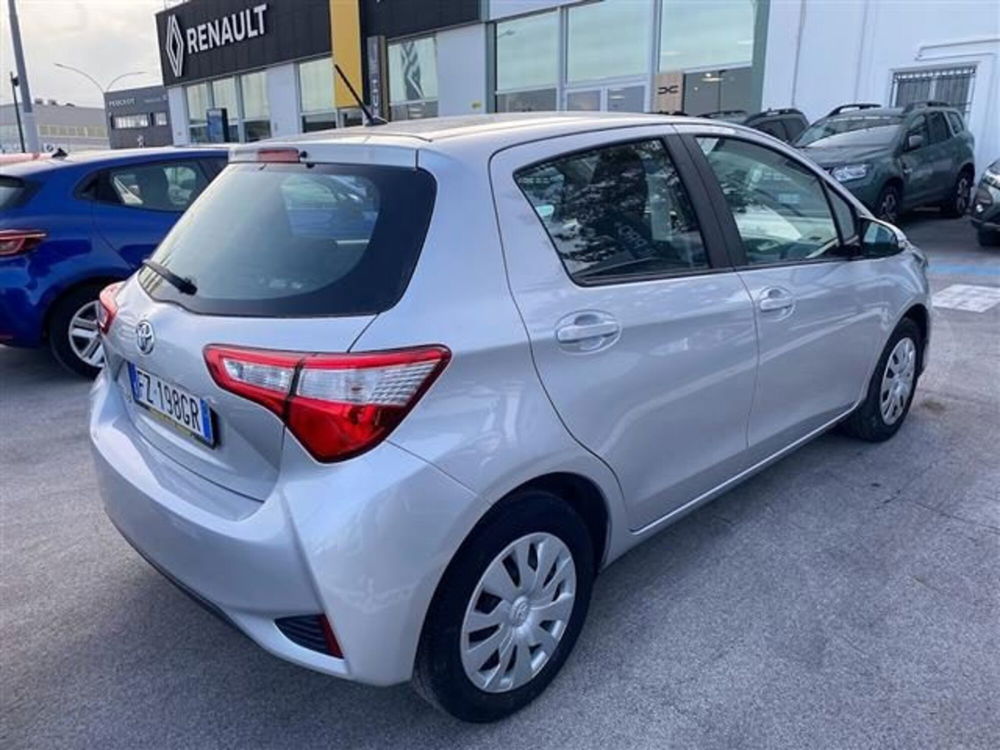 Toyota Yaris usata a Macerata (5)