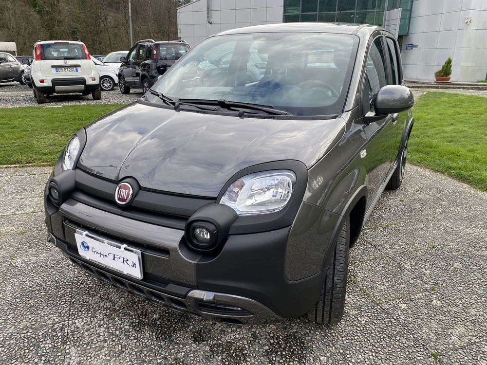 Fiat Panda 1.0 FireFly S&S Hybrid City Cross  del 2023 usata a La Spezia (3)