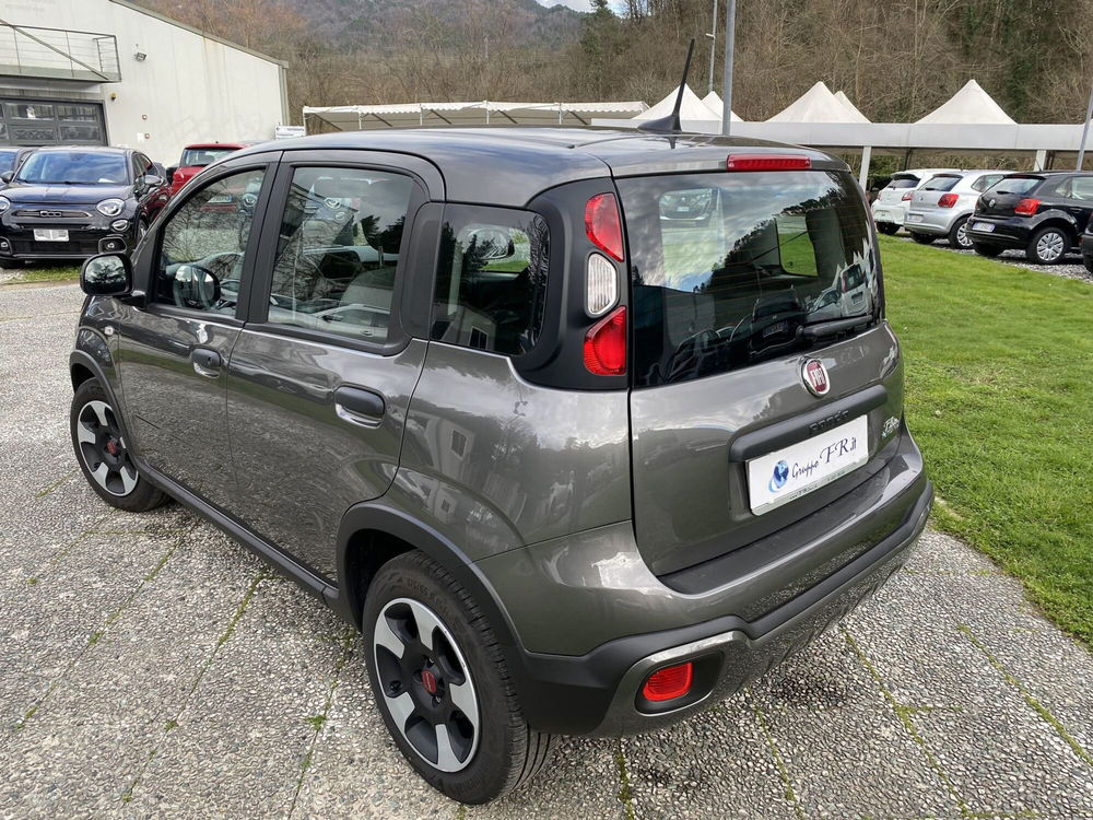 Fiat Panda 1.0 FireFly S&S Hybrid City Cross  del 2023 usata a La Spezia (5)