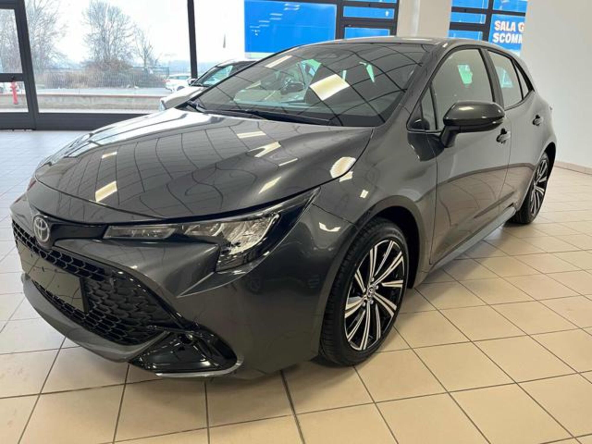 Toyota Corolla 1.8 Hybrid Active  nuova a Bra