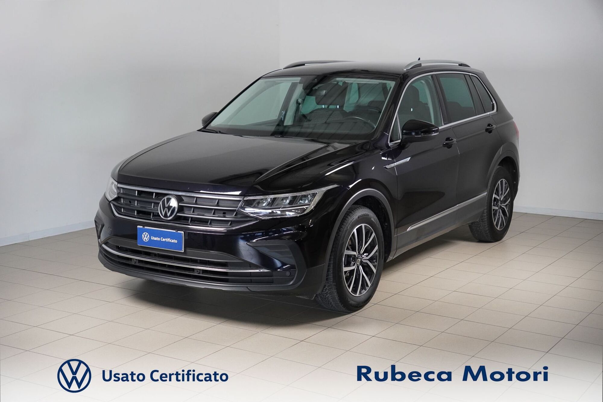 Volkswagen Tiguan 1.5 TSI ACT Life del 2021 usata a Citta&#039; della Pieve