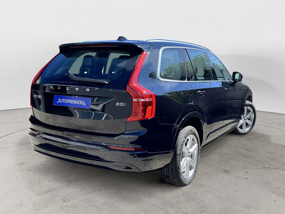 Volvo XC90 nuova a Como (6)