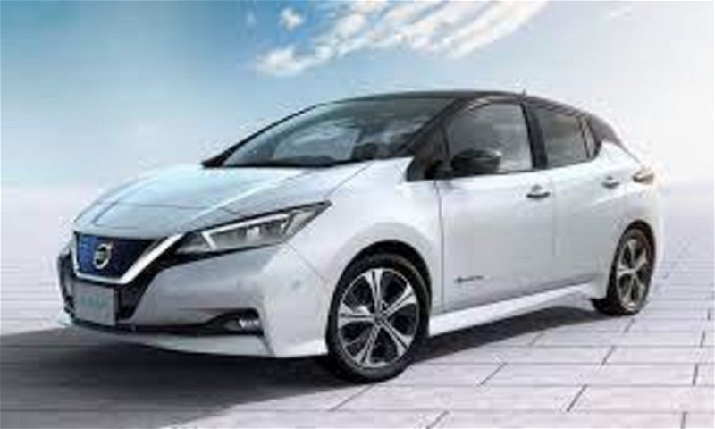 Nissan Leaf Acenta 40 kWh  nuova a Borgaro Torinese