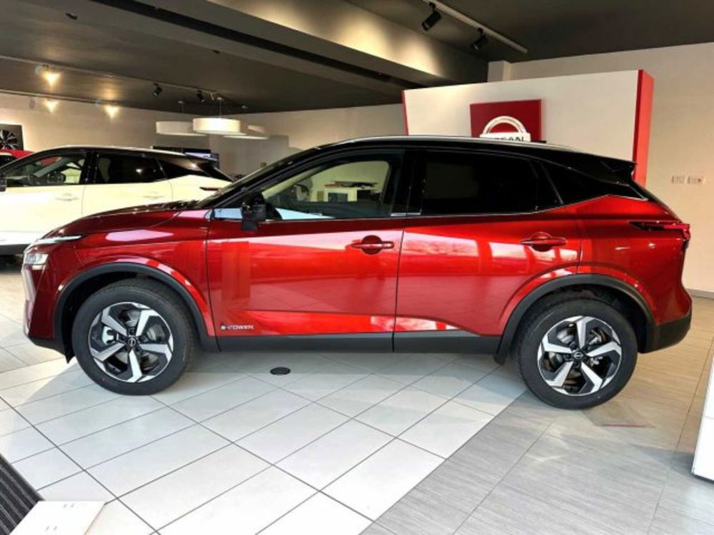 Nissan Qashqai 1.5 e-power N-Connecta 2wd nuova a Caspoggio (2)