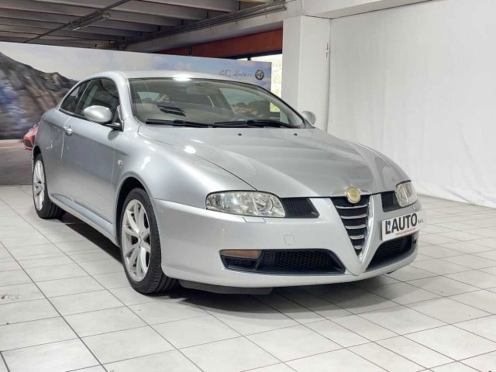 Alfa Romeo GT usata a Sondrio (7)