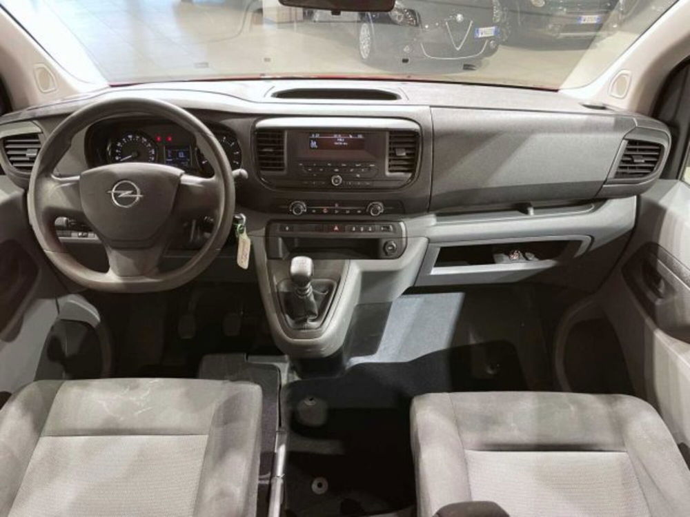 Opel Vivaro usata a Sondrio (12)