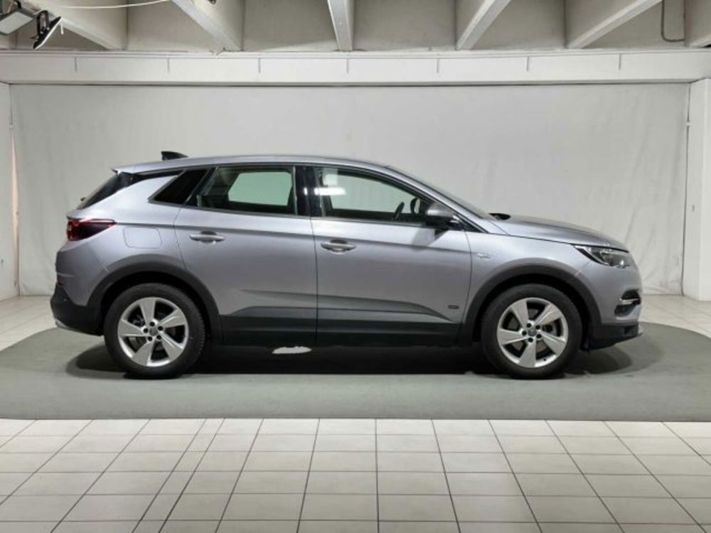 Opel Grandland X usata a Sondrio (6)