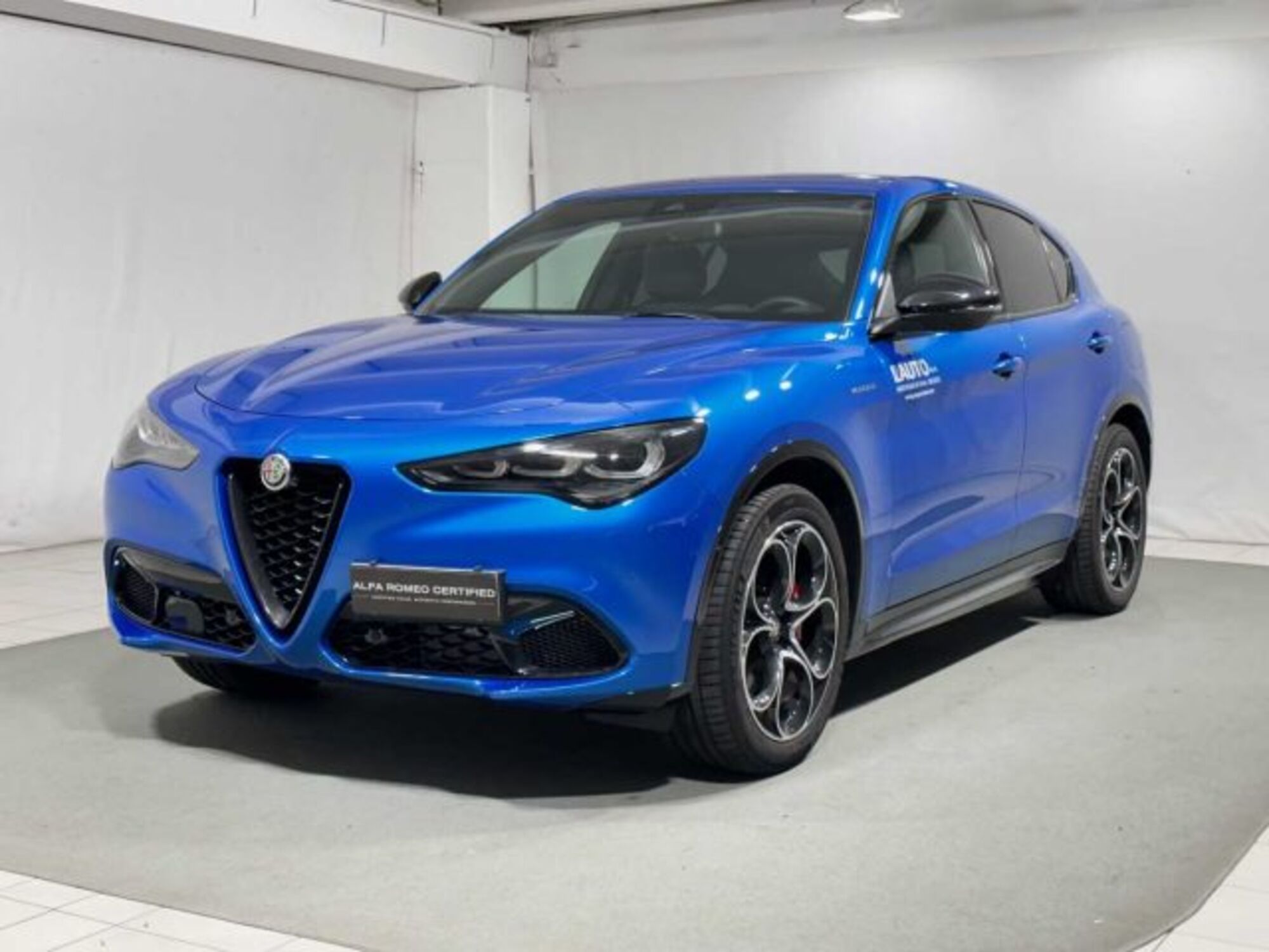 Alfa Romeo Stelvio Stelvio 2.2 Turbodiesel 210 CV AT8 Q4 Veloce  del 2023 usata a Caspoggio