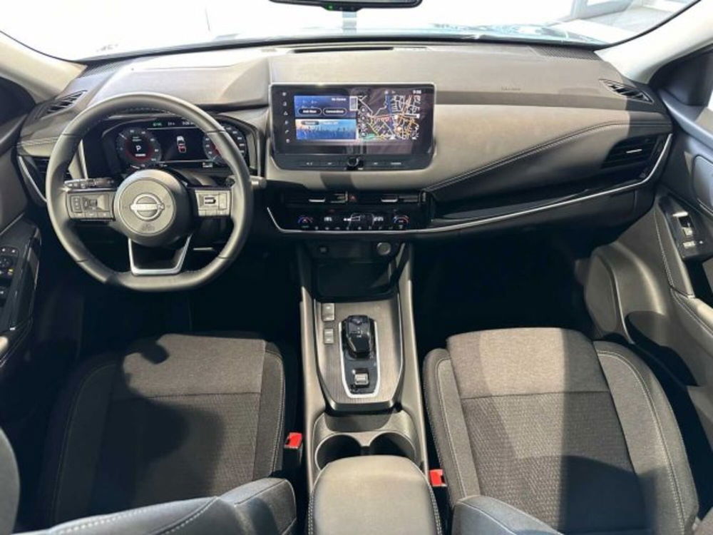 Nissan Qashqai nuova a Sondrio (12)