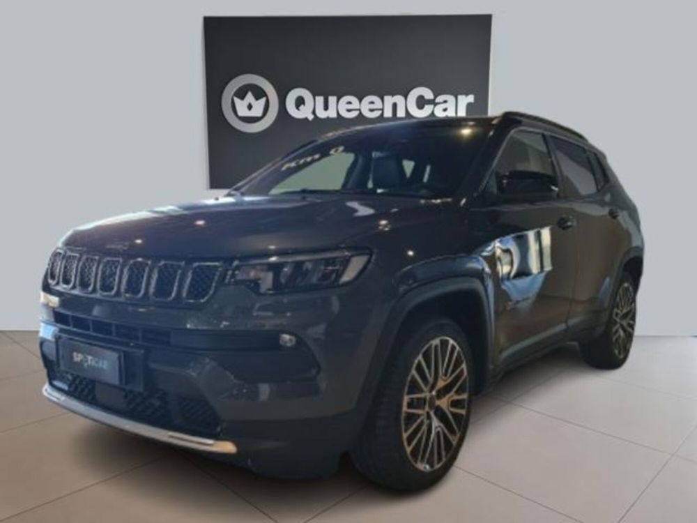 Jeep Compass nuova a Torino (8)