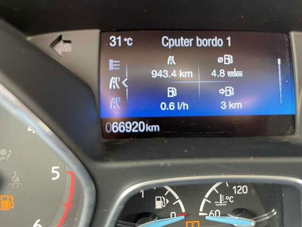 Ford Focus Station Wagon usata a Bologna (14)