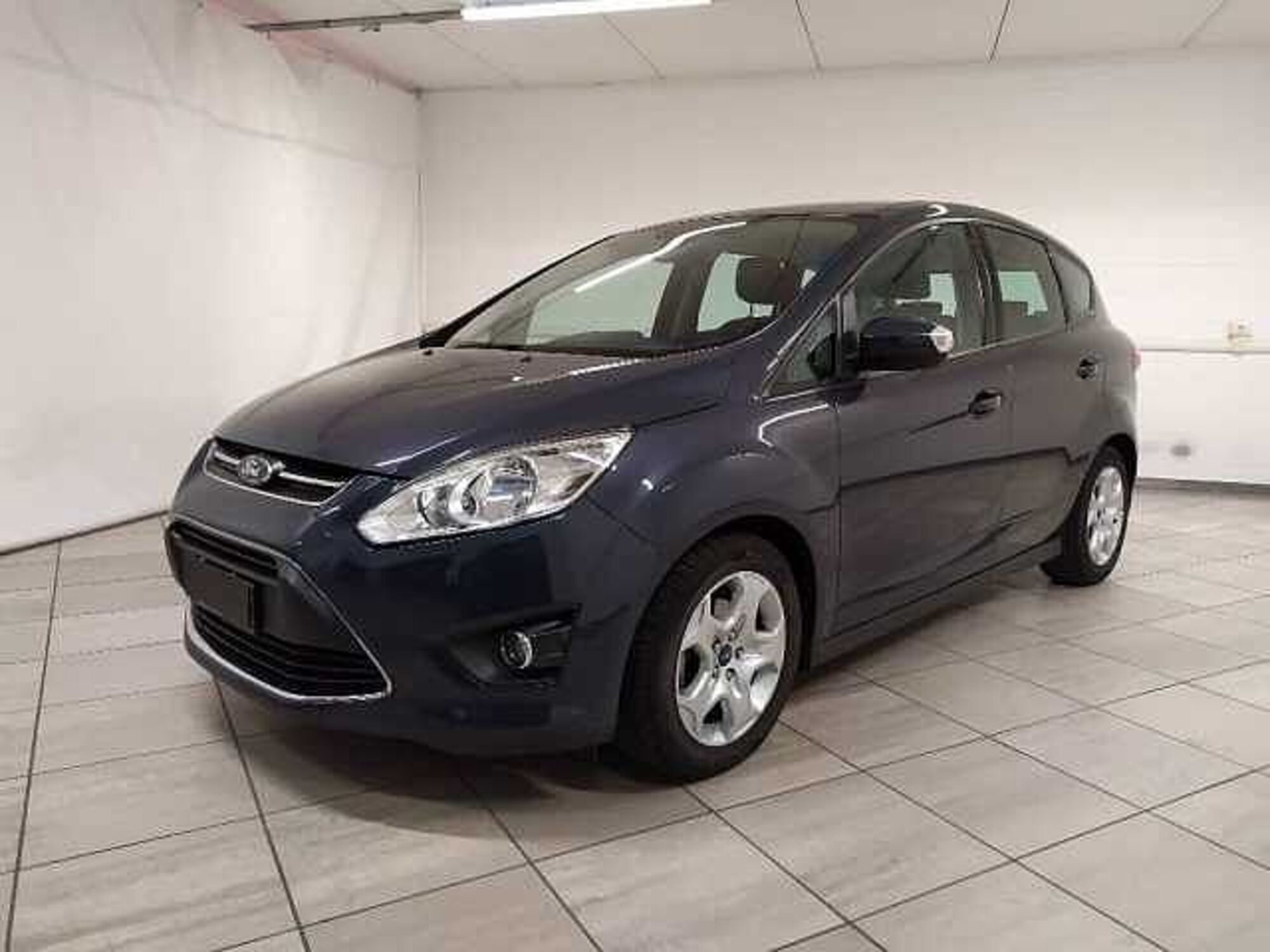 Ford C-Max 1.6 TDCi 95CV Titanium  del 2014 usata a Cuneo