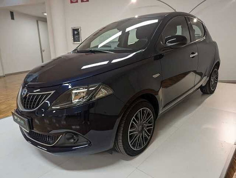 Lancia Ypsilon 1.0 FireFly 5 porte S&amp;S Hybrid Ecochic Gold  del 2022 usata a Castelfranco Veneto