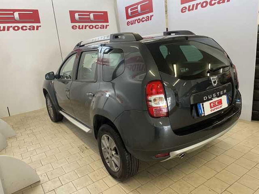 Dacia Duster usata a Napoli (6)