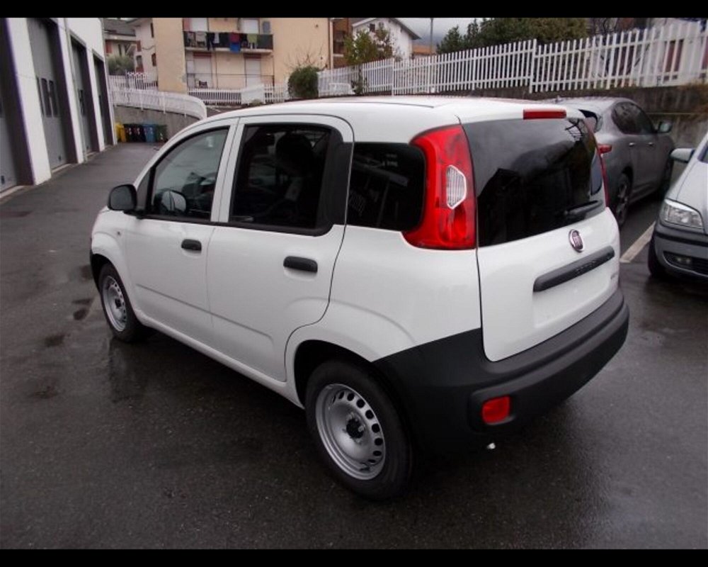 Fiat Panda 1.0 GSE S&S Hybrid Pop Van 2 posti  nuova a Pont Saint Martin (4)