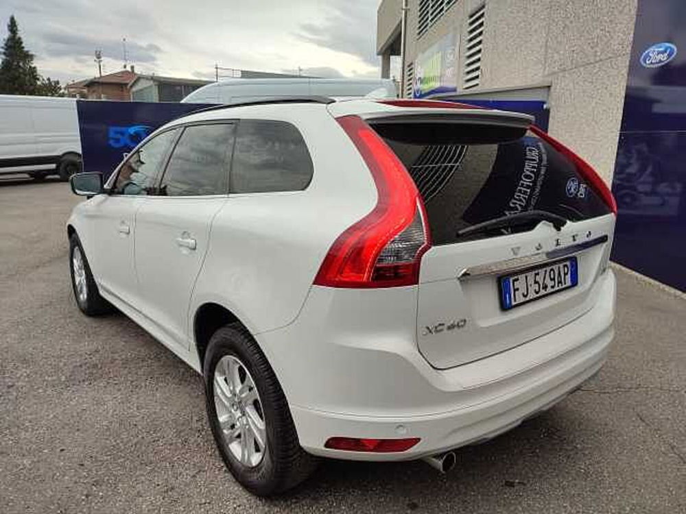 Volvo XC60 usata a Parma (4)