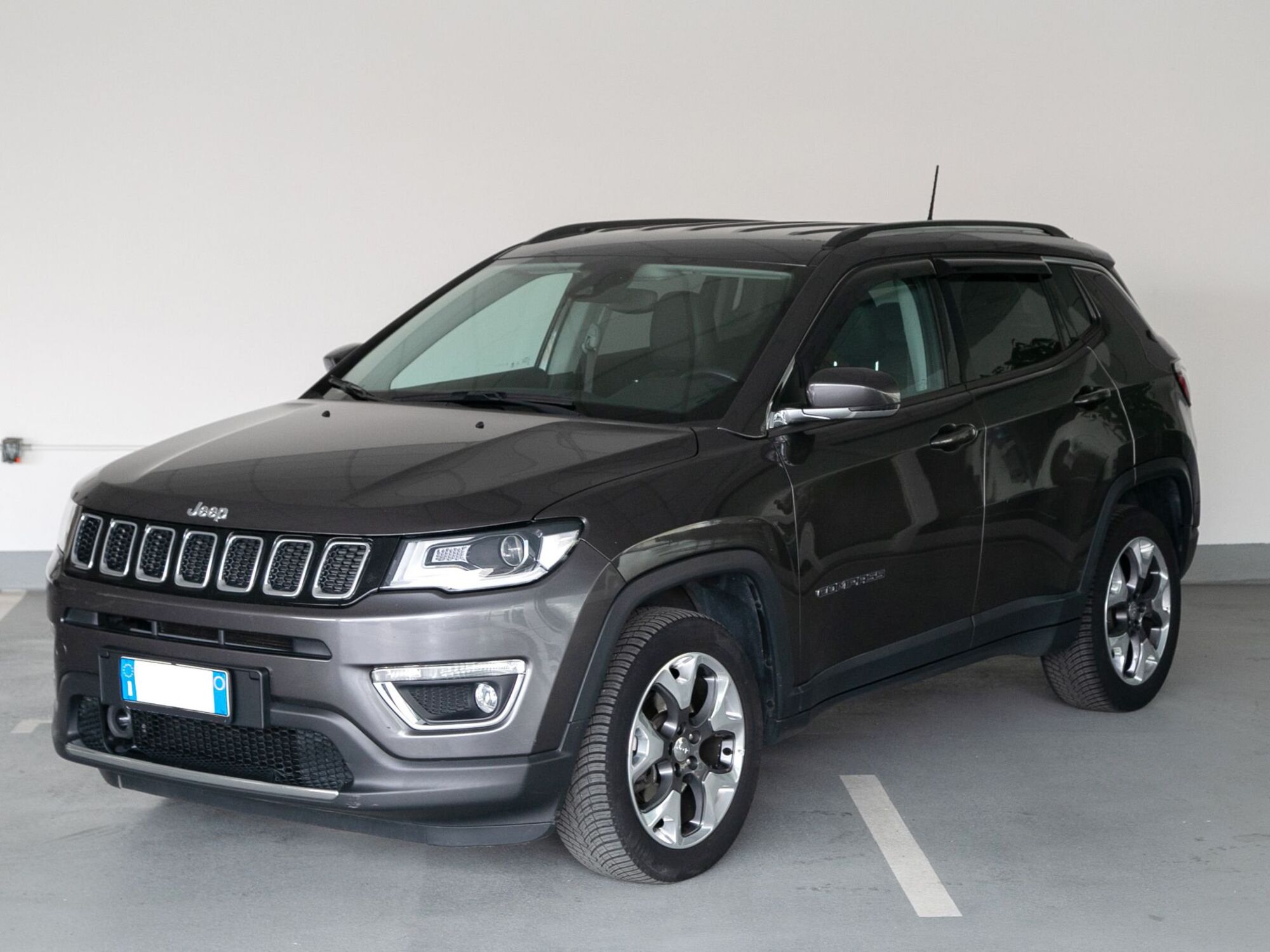 Jeep Compass 2.0 Multijet II aut. 4WD Limited  del 2020 usata a Catania