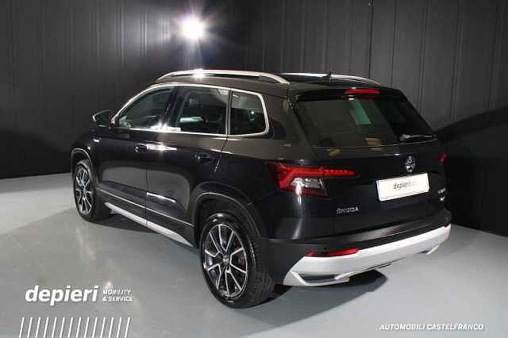 Skoda Karoq 2.0 TDI SCR 4x4 DSG Scout  del 2019 usata a Castelfranco Veneto (4)