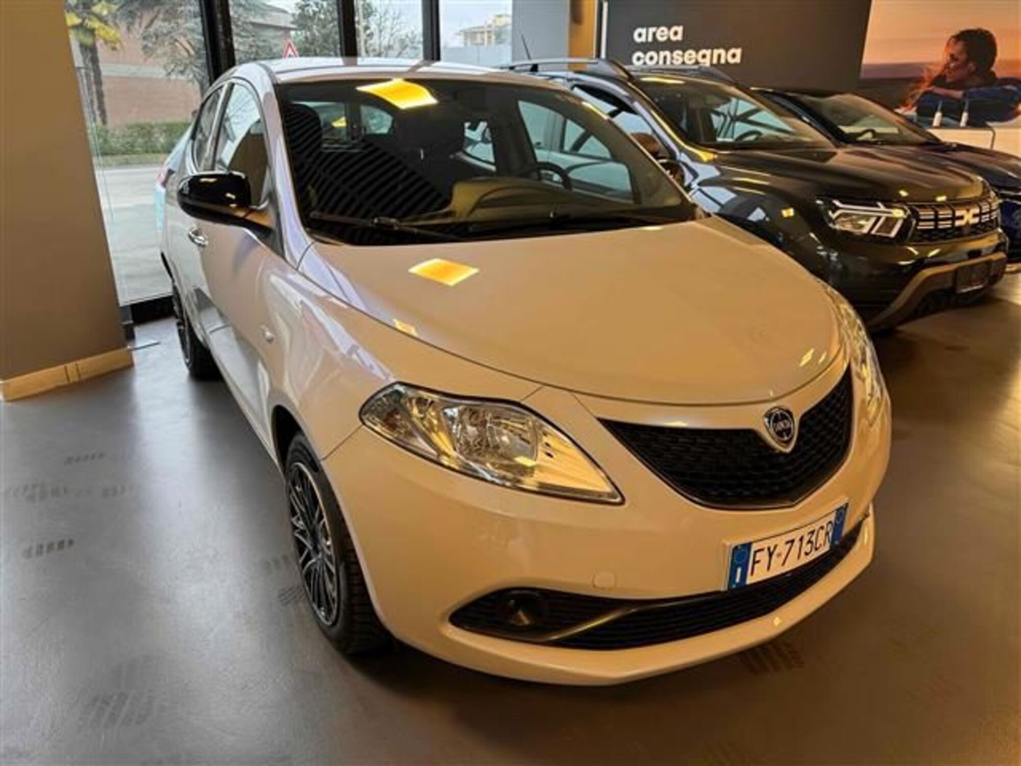 Lancia Ypsilon 1.2 69 CV 5 porte Gold  del 2019 usata a Correggio