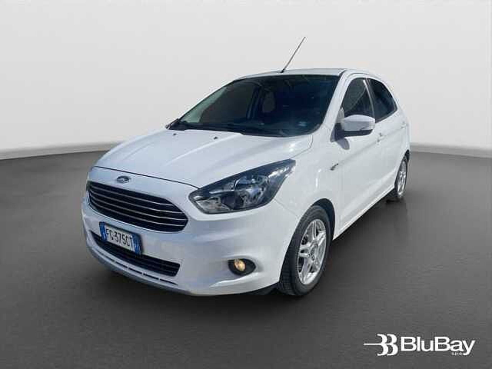 Ford Ka+ 1.2 Ti-VCT 85CV Ultimate del 2016 usata a Livorno