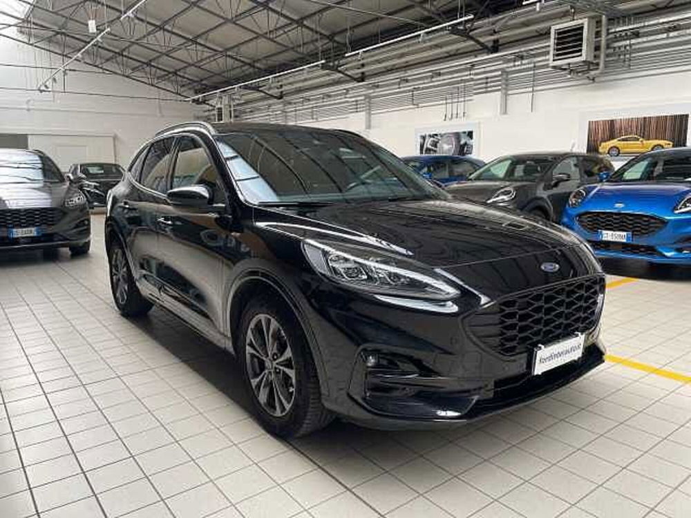 Ford Kuga usata a Milano (11)