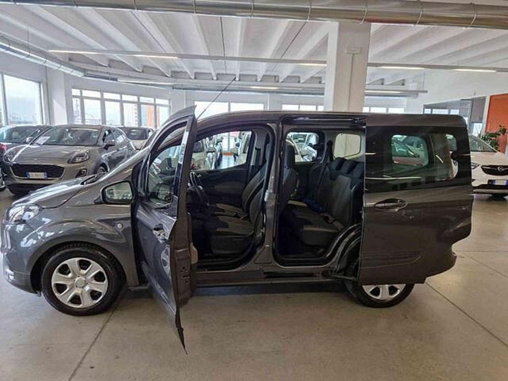 Ford Tourneo Courier usata a Bologna (7)