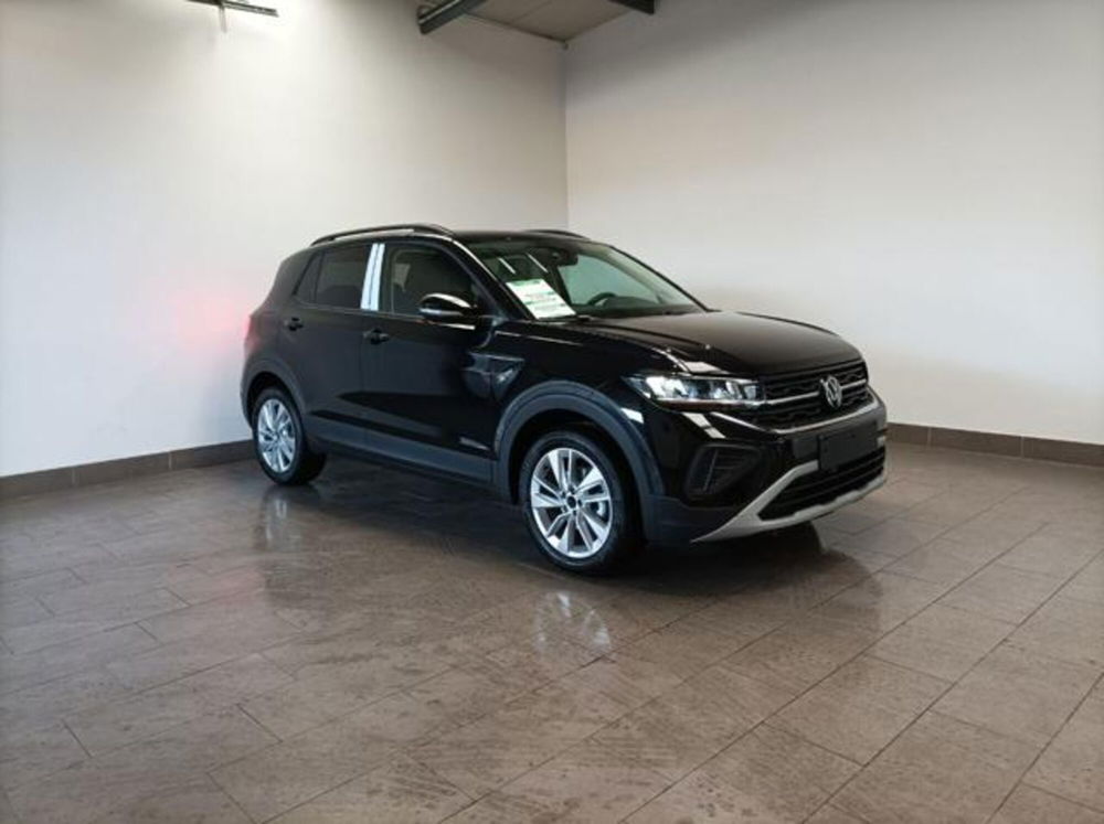 Volkswagen T-Cross nuova a Milano