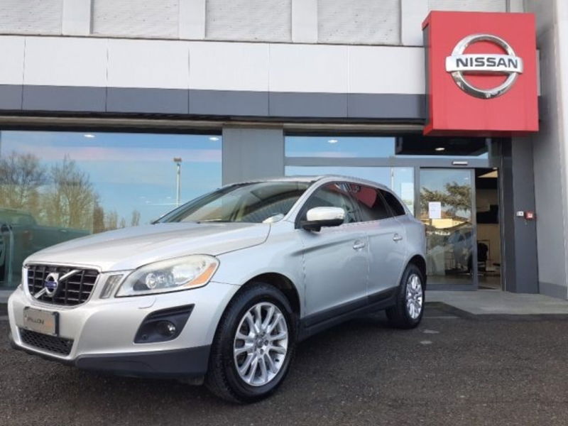 Volvo XC60 2.4 D5 Kinetic del 2008 usata a Modena