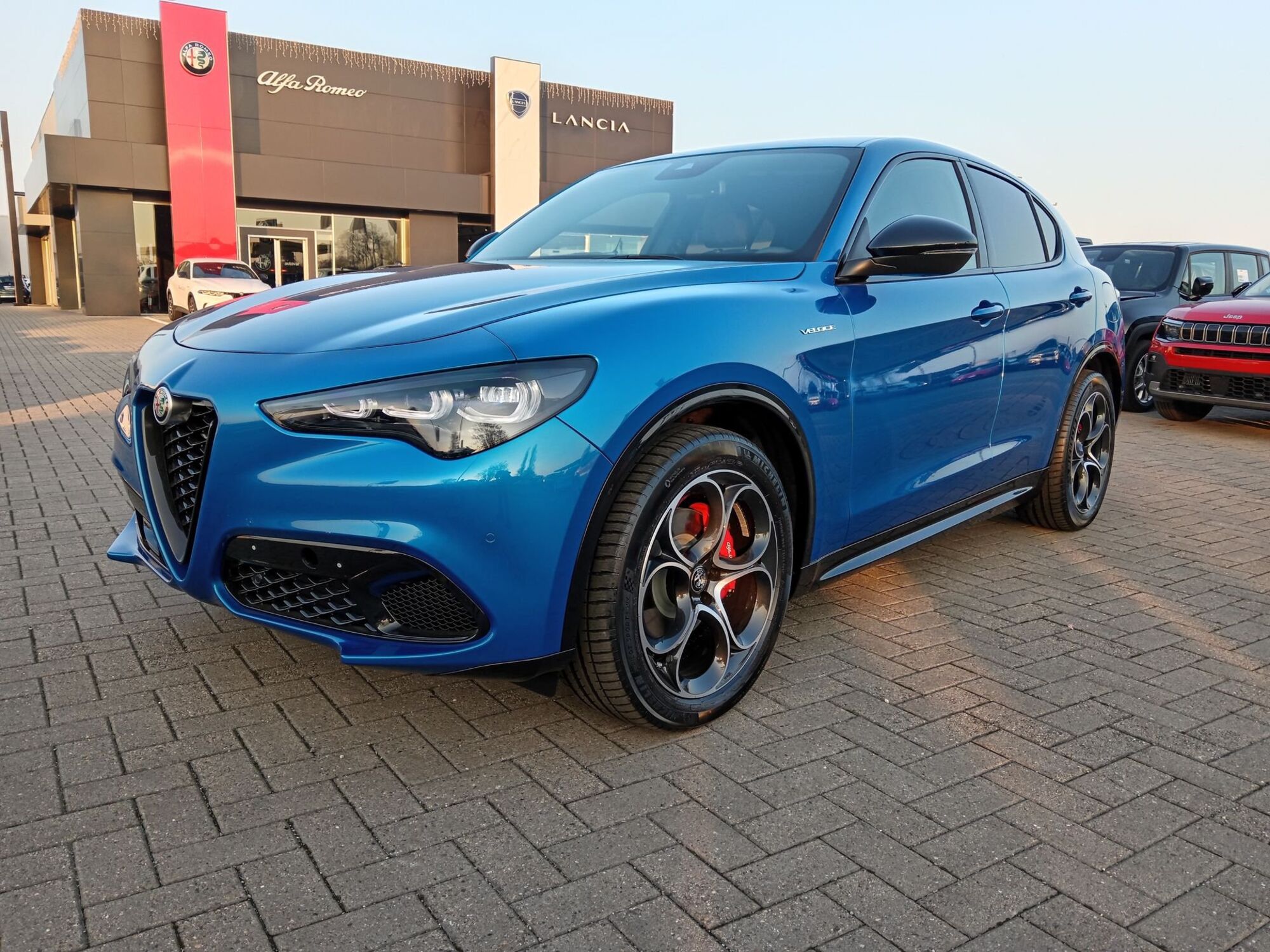 Alfa Romeo Stelvio Stelvio 2.2 Turbodiesel 210 CV AT8 Q4 Veloce  nuova a Alessandria