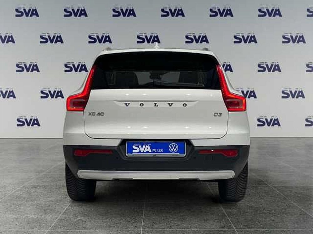 Volvo XC40 D3 Geartronic Momentum  del 2018 usata a Ravenna (4)