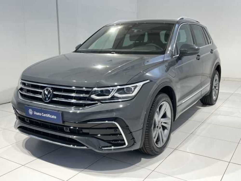 Volkswagen Tiguan 1.4 TSI eHYBRID DSG R-Line nuova a Ravenna