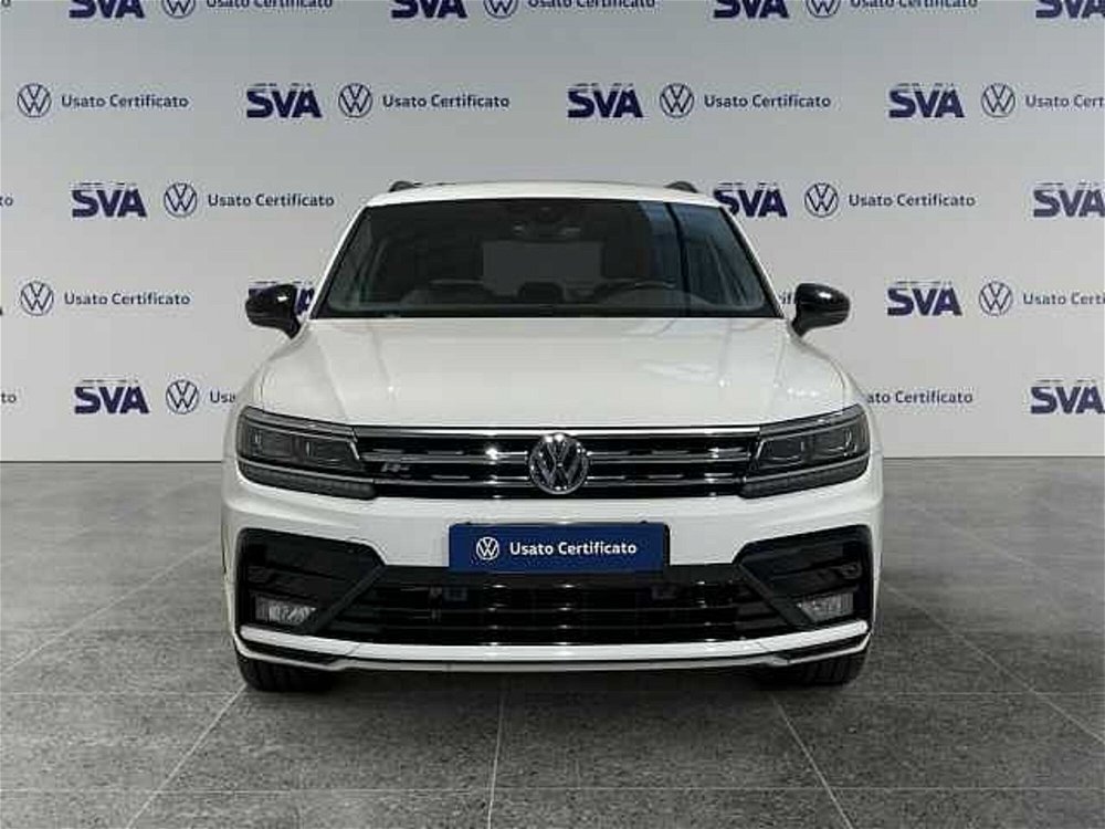 Volkswagen Tiguan 2.0 BiTDI SCR DSG 4MOTION Advanced R-Line BMT del 2019 usata a Ravenna (2)