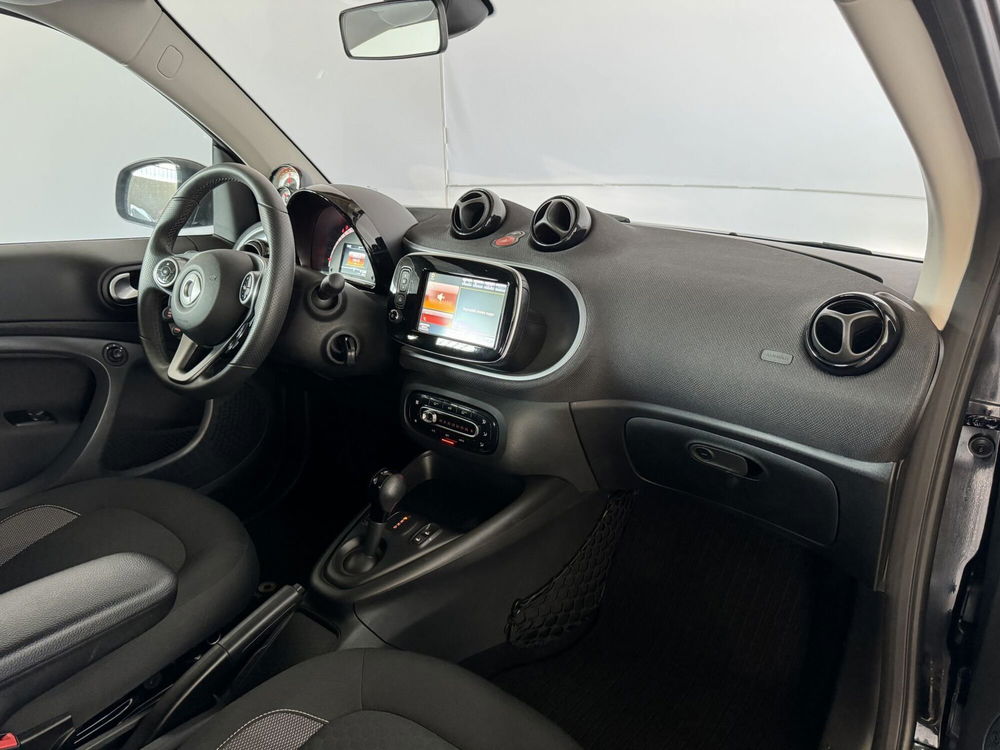 smart Fortwo Cabrio usata a Milano (14)