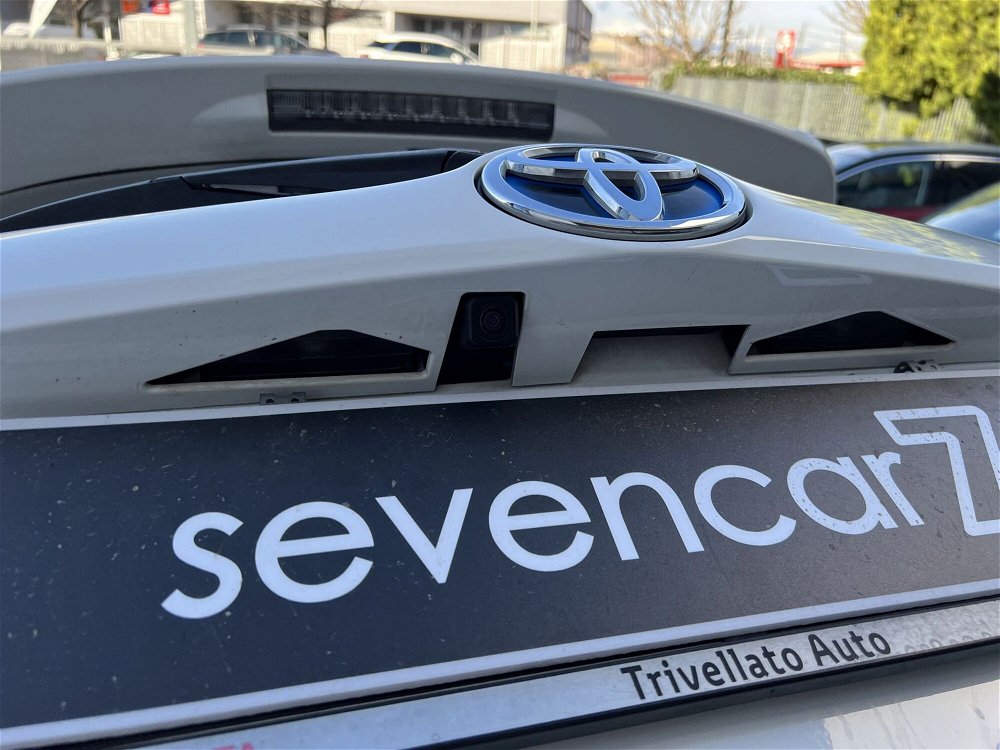 Toyota RAV4 Hybrid 2WD Lounge  del 2018 usata a Verona (5)
