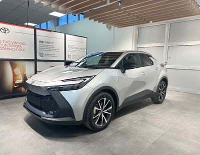 Toyota Toyota C-HR 2.0 hv Trend awd e-cvt nuova a Ferrara