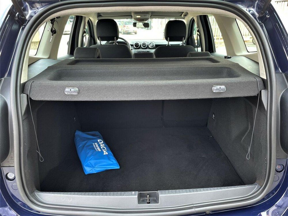 Dacia Duster 1.5 Blue dCi 8V 115 CV 4x2 Comfort  del 2019 usata a Monza (5)