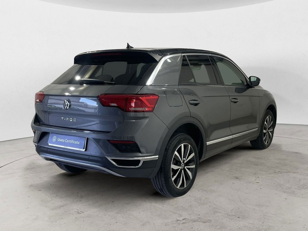 Volkswagen T-Roc 1.0 TSI Style BlueMotion Technology del 2021 usata a Massa (5)