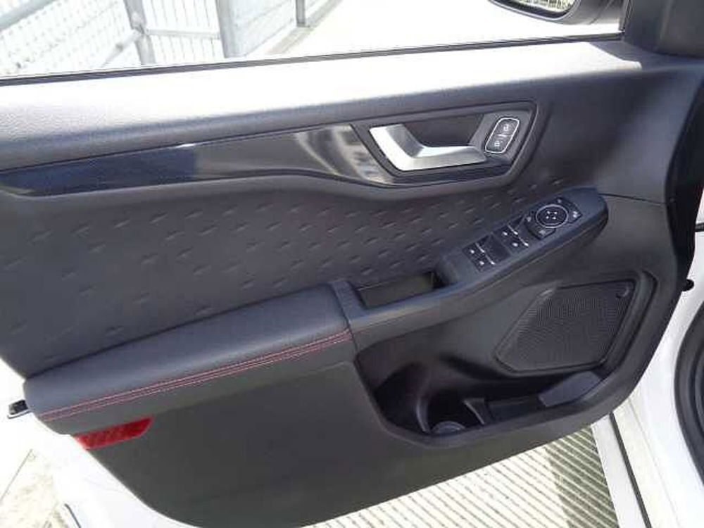 Ford Kuga usata a Treviso (9)