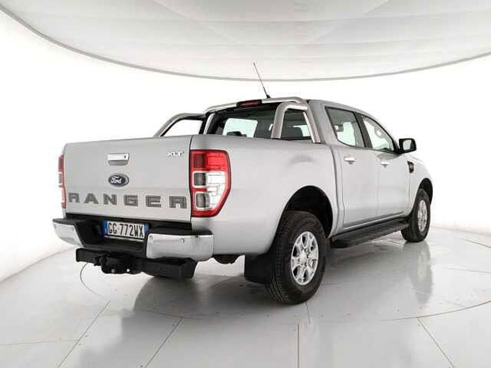 Ford Ranger Pick-up Ranger 2.0 ecoblue super cab XLT 4x4 170cv del 2021 usata a Roma (2)