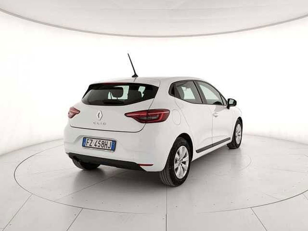 Renault Clio TCe 100 CV 5 porte Zen del 2019 usata a Roma (2)