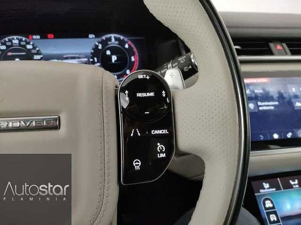 Land Rover Range Rover Velar usata a Roma (14)