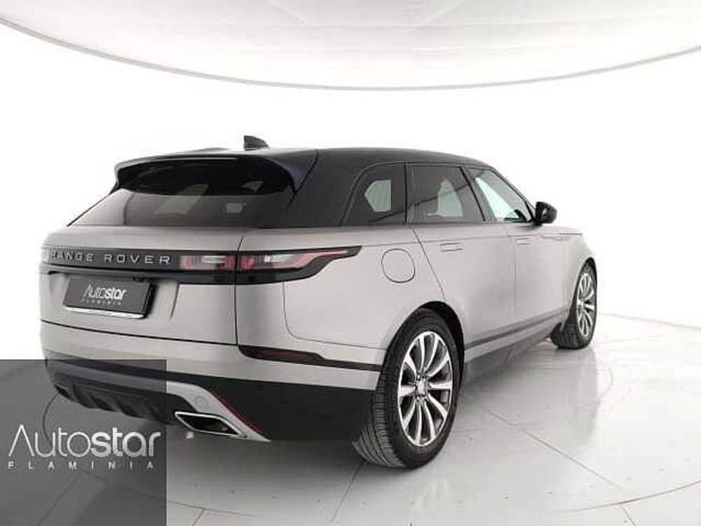 Land Rover Range Rover Velar 3.0D V6 300 CV R-Dynamic HSE  del 2019 usata a Roma (2)