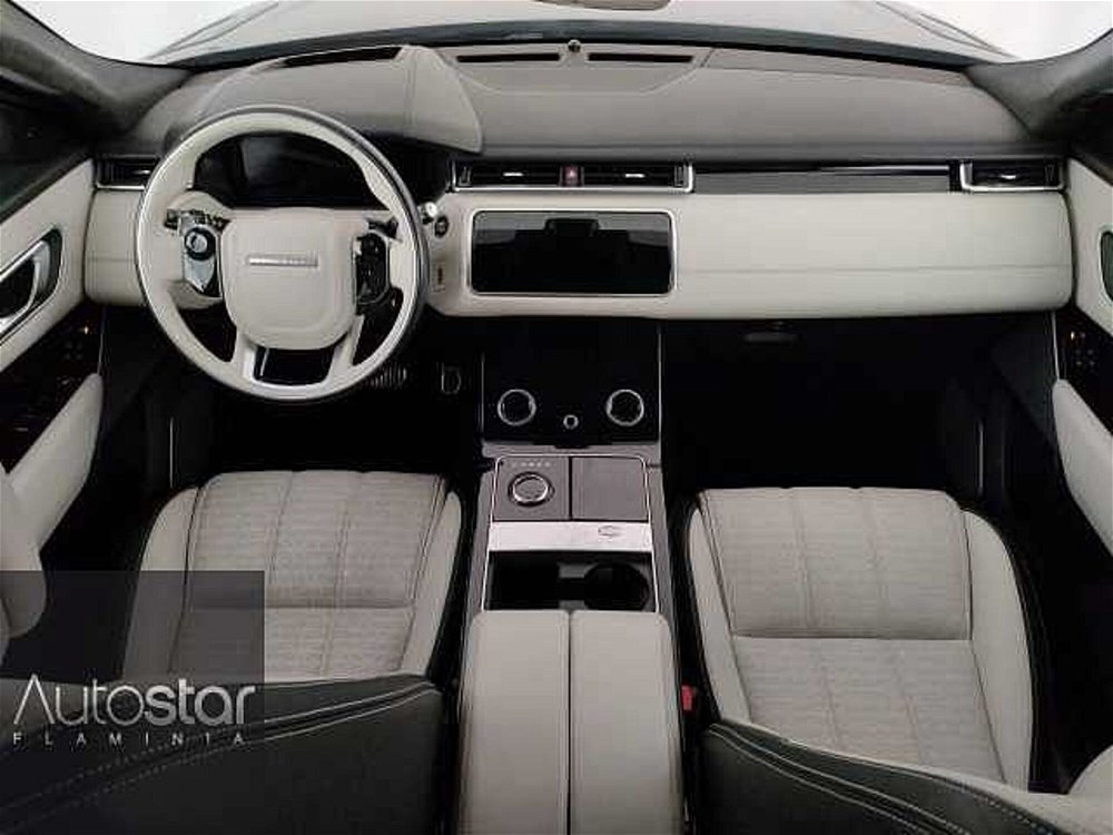 Land Rover Range Rover Velar 3.0D V6 300 CV R-Dynamic HSE  del 2019 usata a Roma (4)