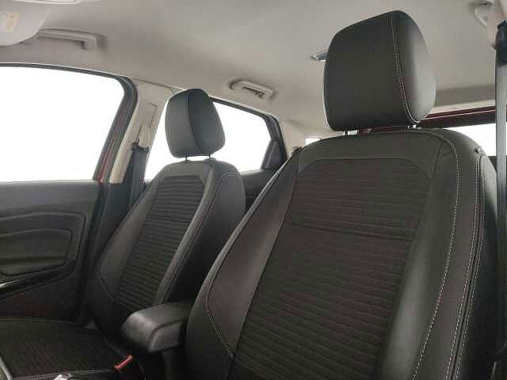 Ford EcoSport usata a Roma (13)