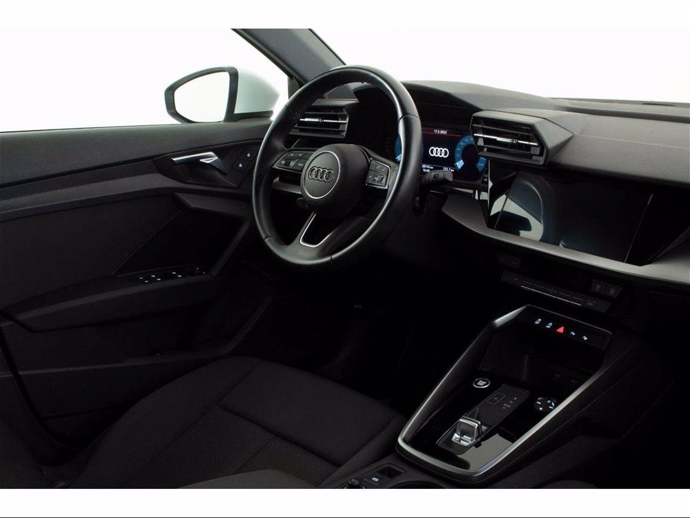 Audi A3 Sportback 35 TDI S tronic Business  del 2021 usata a Paruzzaro (4)