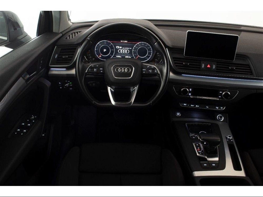 Audi Q5 2.0 TDI 190 CV quattro S tronic Business  del 2019 usata a Paruzzaro (3)