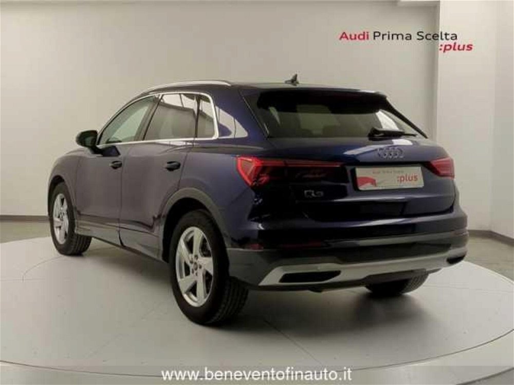 Audi Q3 35 TDI S tronic Business  del 2023 usata a Pratola Serra (5)